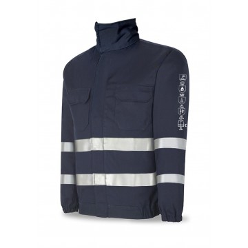 Chaqueta ignífuga y antiestática con bandas reflectantes