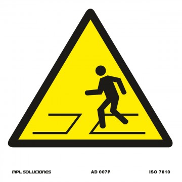 Señal: Peligro andamiaje incompleto