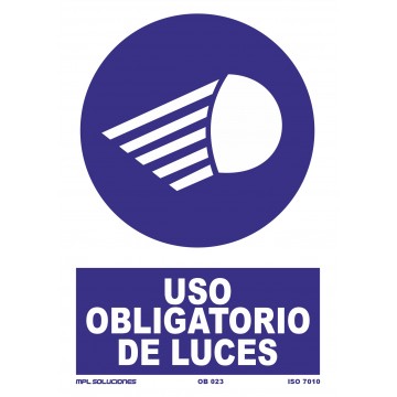 Señal: Uso obligatorio de luces