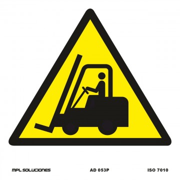 Señal: ¡Peligro! Paso de carretillas