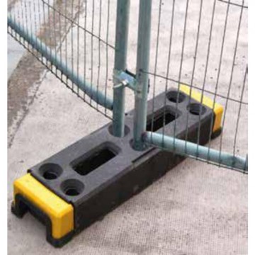 NO USAR. Pie de caucho para valla.